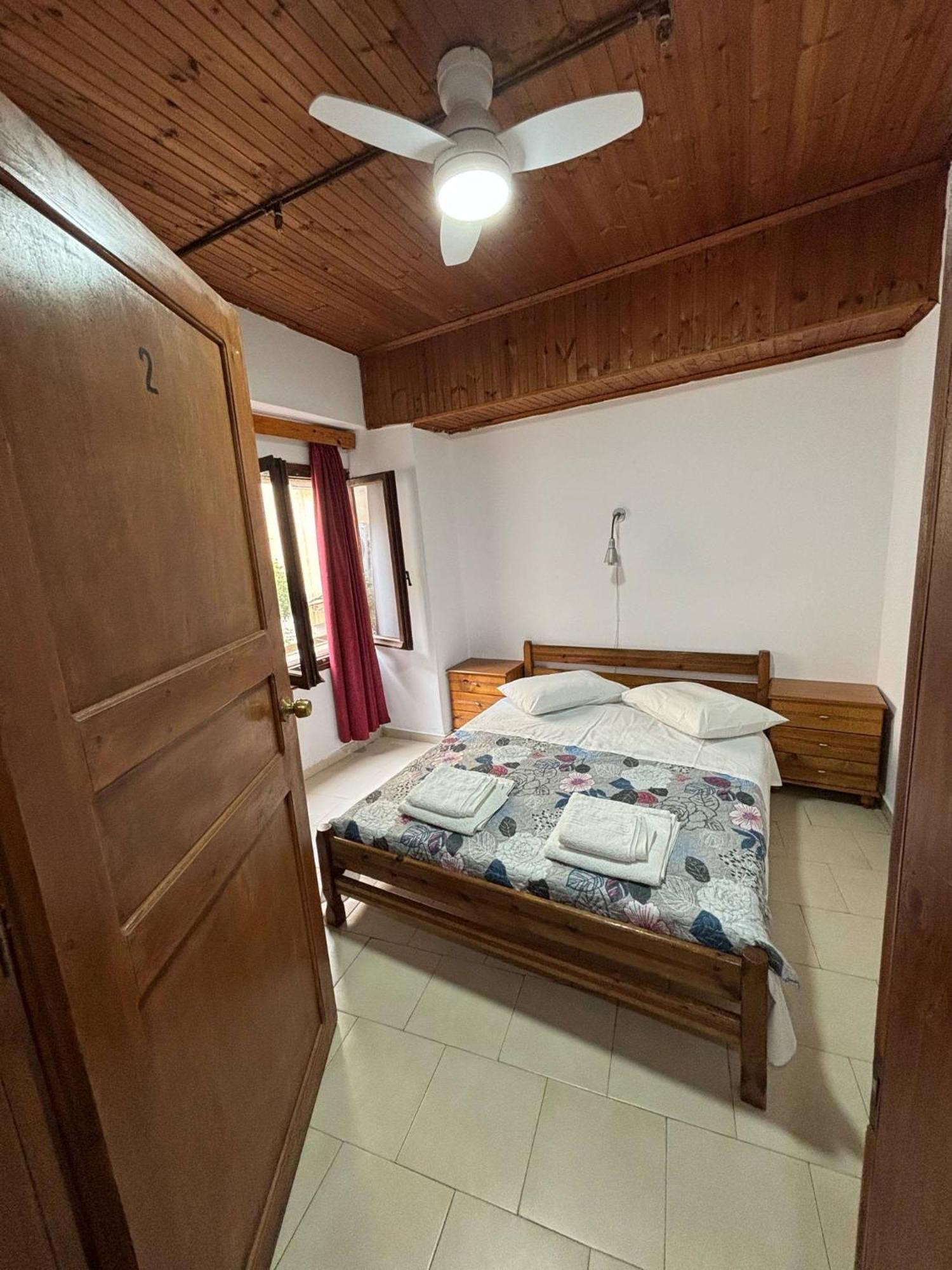 Stelios Rooms To Rent La Canea Exterior foto